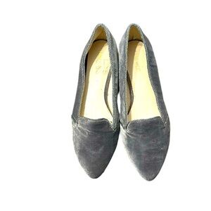 Nine West Gray Velvet Flats 8.5 Party Holiday Coastal Grandma 🌺